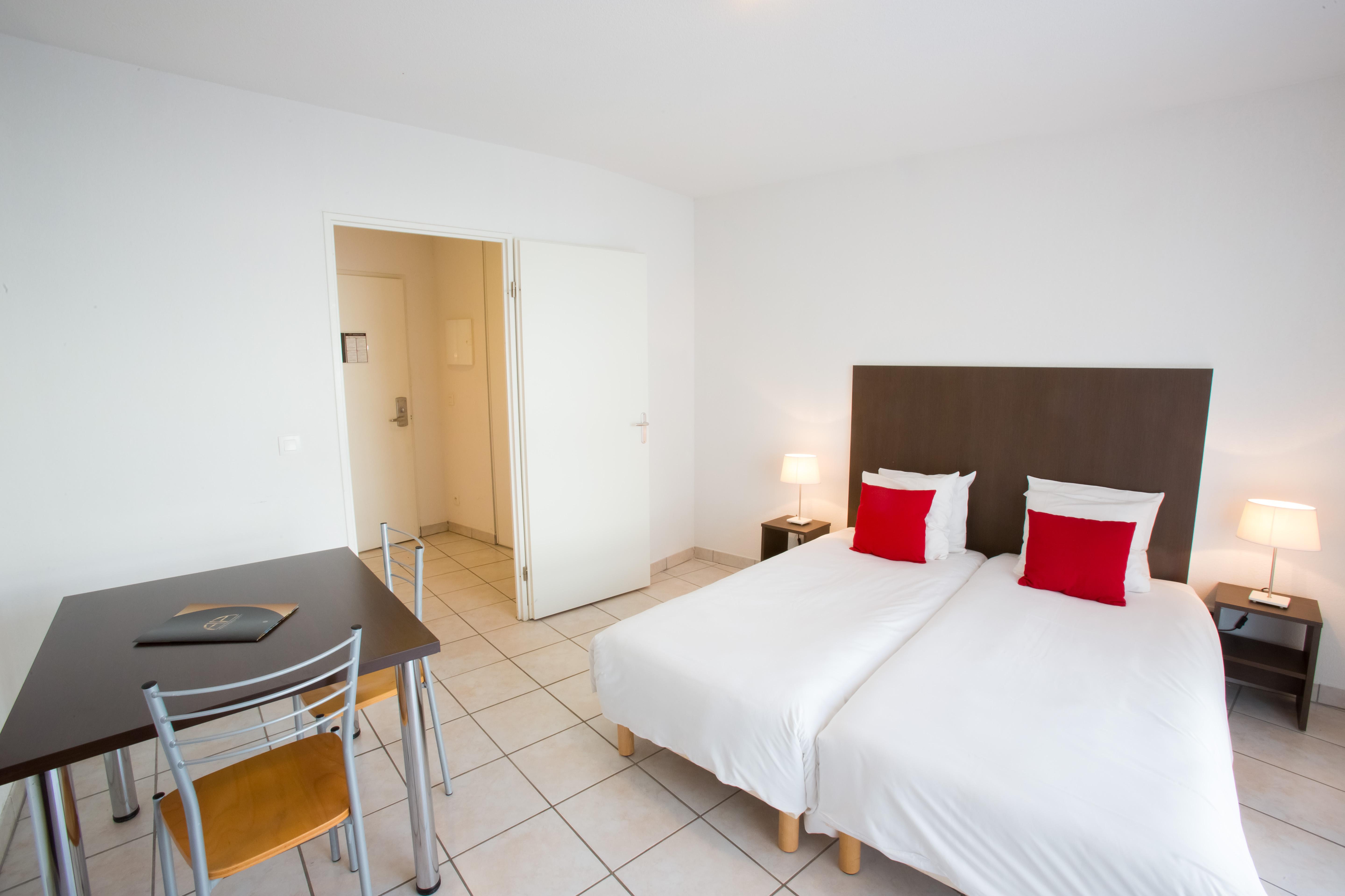 All Suites Appart Hotel Bordeaux Merignac - Aeroport Bagian luar foto