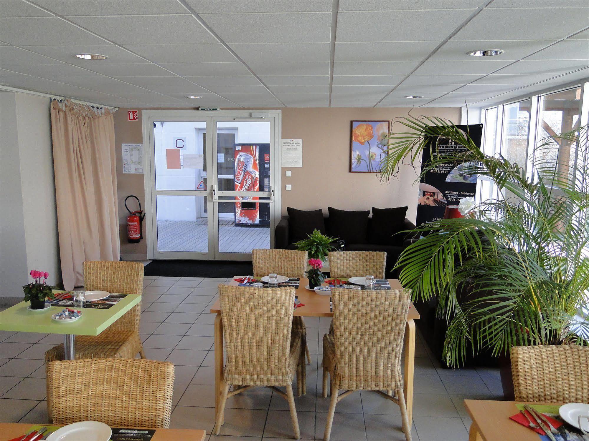 All Suites Appart Hotel Bordeaux Merignac - Aeroport Bagian luar foto